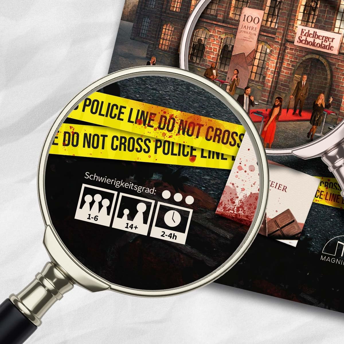 Lupe über einem Brettspiel mit der Aufschrift Polizeilinie nicht überqueren und Schwierigkeitsgrad