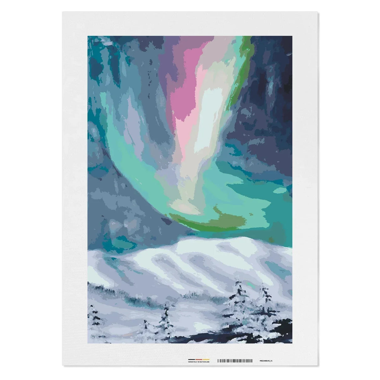 Nordlichter über einer verschneiten Berglandschaft mit Bäumen