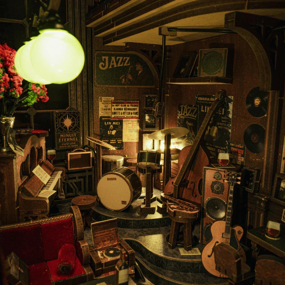 Miniatur-Jazzclub mit Instrumenten, Möbeln und Postern