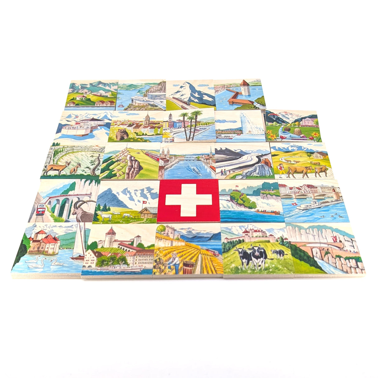 Schweizer Flagge umgeben von 24 Postkarten mit verschiedenen Schweizer Landschaften und Sehenswürdigkeiten