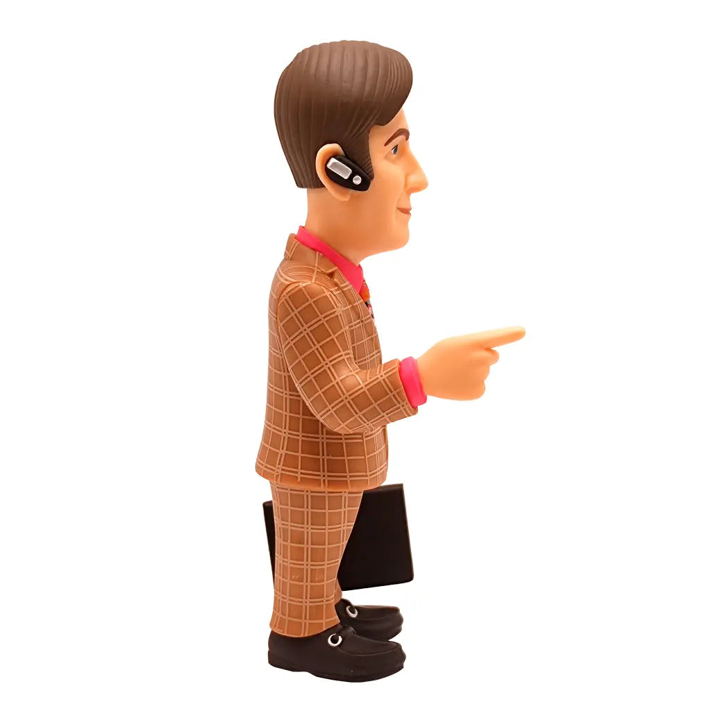 Figur eines Mannes im braunen Anzug mit Headset, der nach rechts zeigt und eine Aktentasche hält