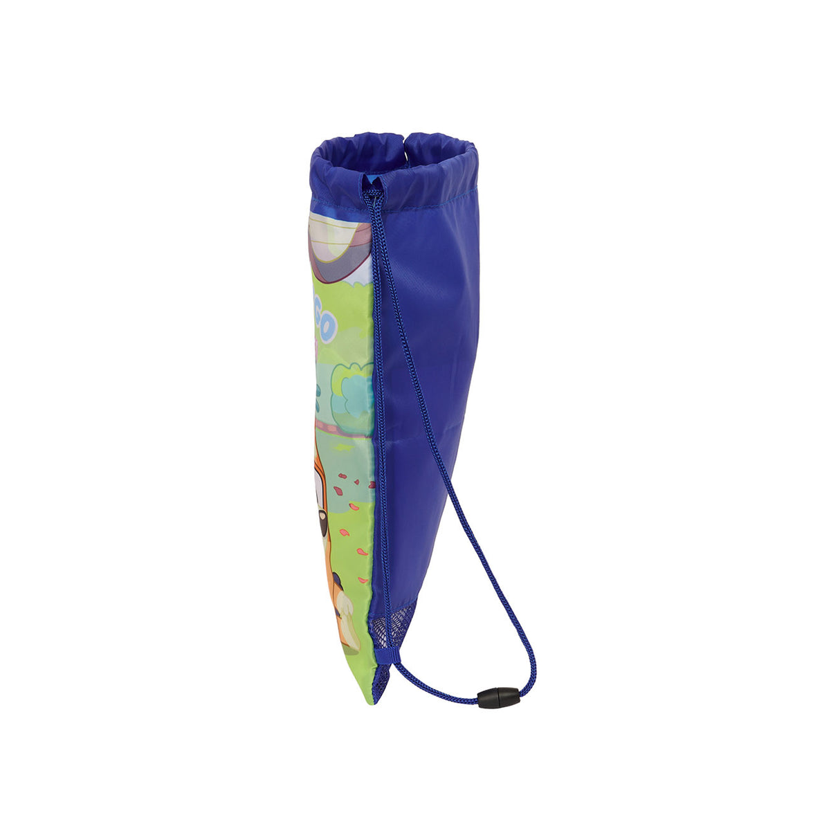 Blauer Turnbeutel mit Kordelzug und Bluey Motiv in Seitenansicht
