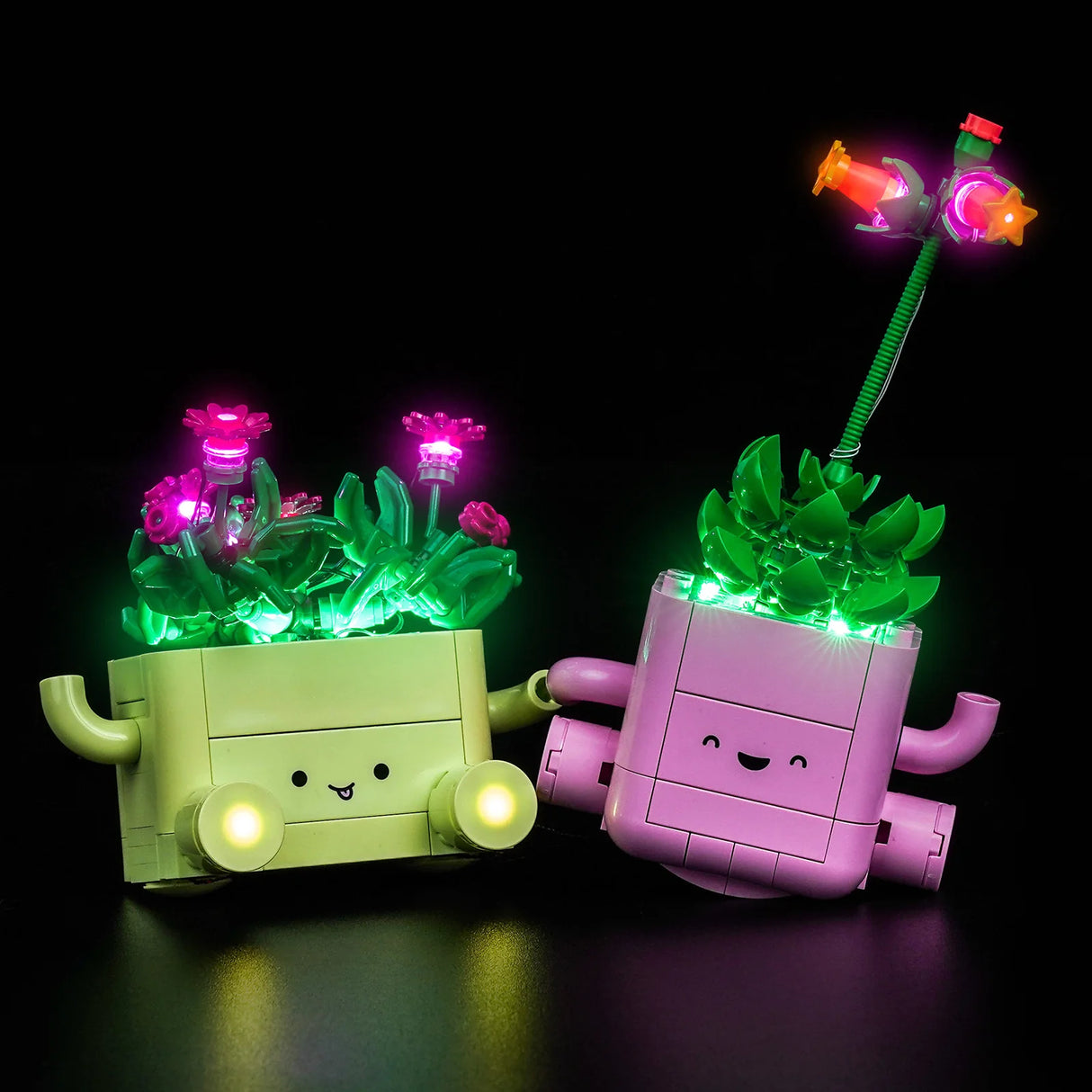 Komplettes LEGO Creator Set Schaukelnde Pflanzen, voll beleuchtet mit dem passenden LED-Lichtset von BrickBling.