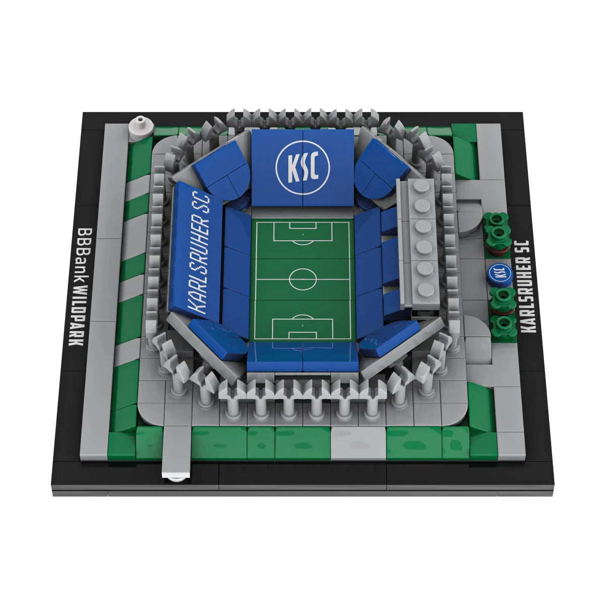 Modell des BBBank Wildpark Stadions aus Bausteinen