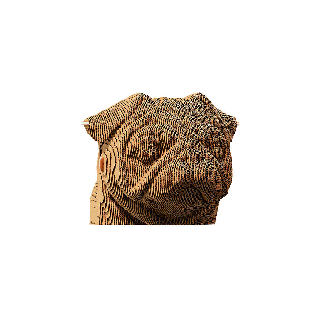 Mops Skulptur aus geschichtetem Karton