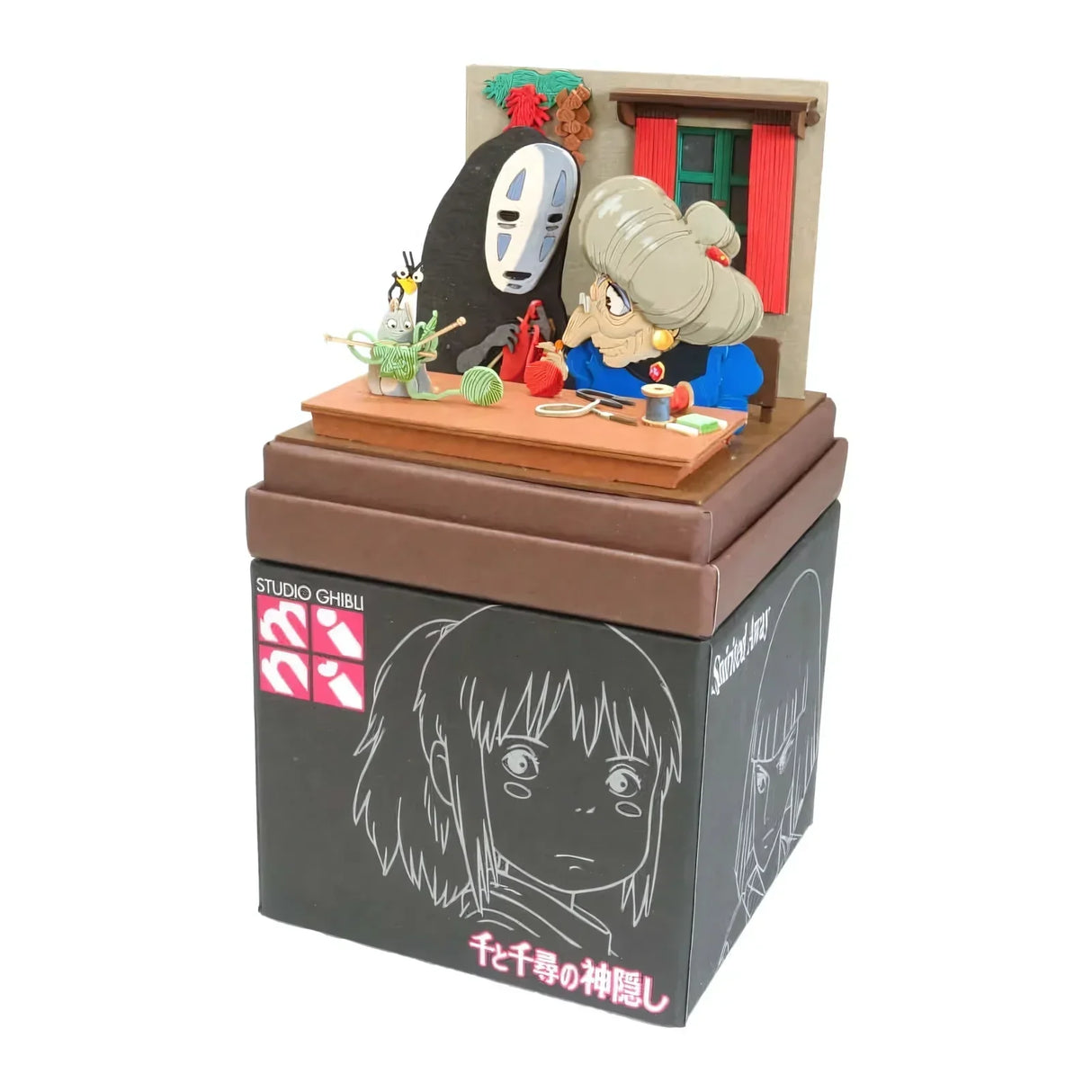Studio Ghibli Spirited Away Diorama mit Yubaba, Ohngesicht und Soot Sprites beim Stricken