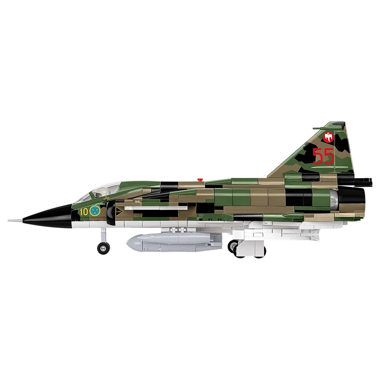 Modell eines Militärflugzeugs in Tarnfarben mit der Nummer 55 auf dem Heck und 10 auf der Seite