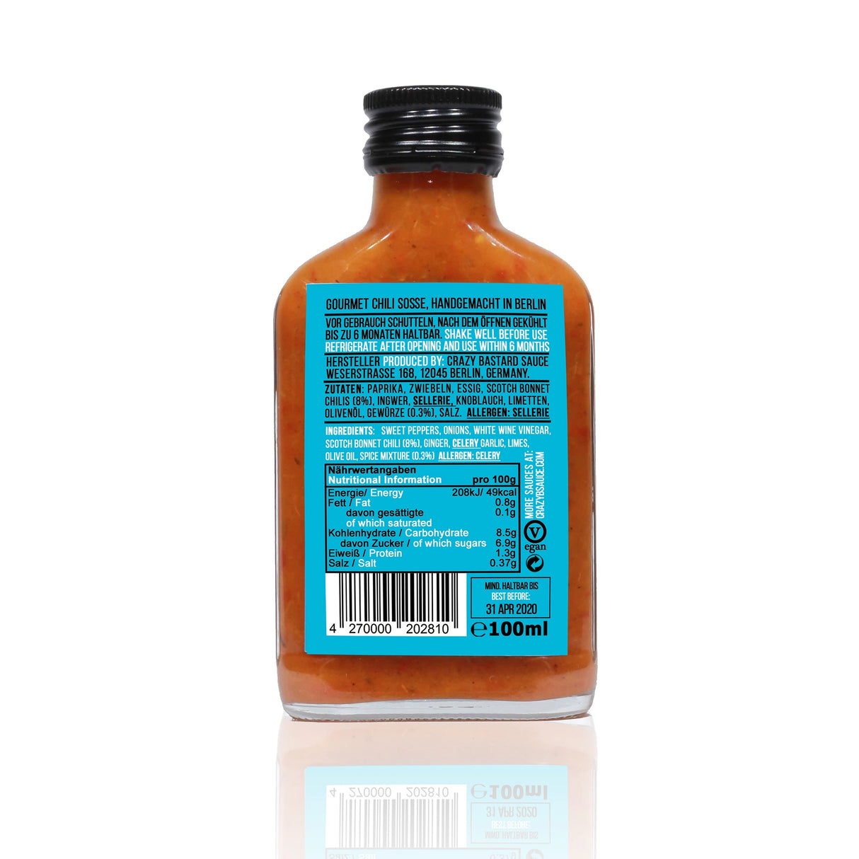 Ruecketikett einer Chili Sosse Flasche mit Zutatenliste und Naehrwerttabelle