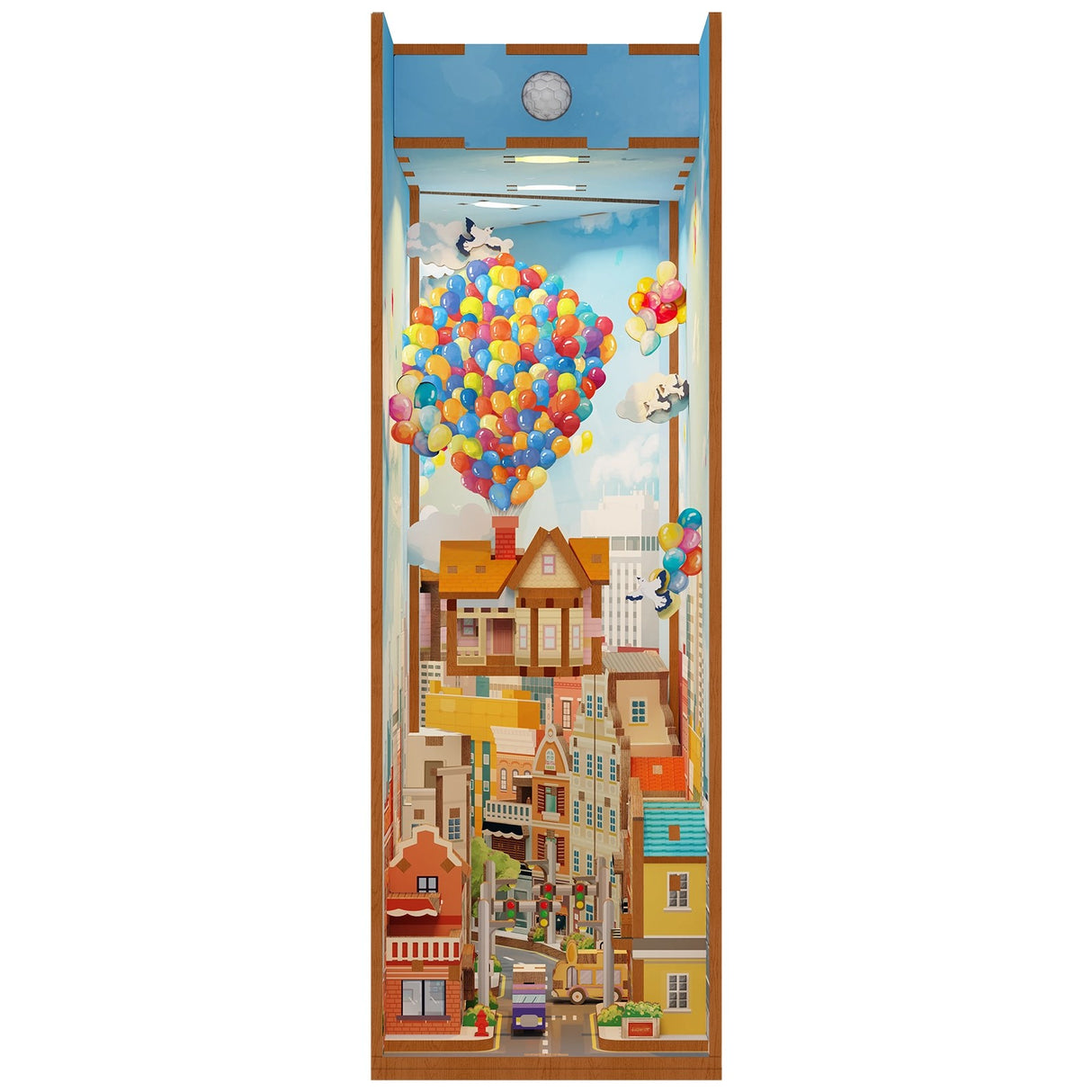 Bücherregal-Einsatz mit einer Szene aus dem Film Oben, einem Haus, das von Luftballons getragen wird