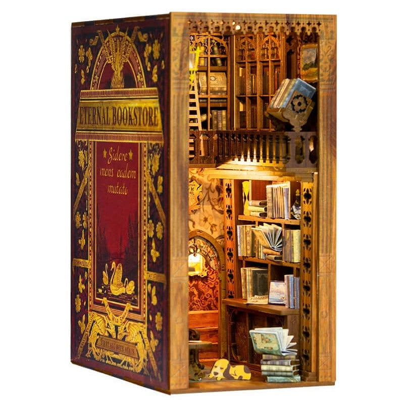 Miniatur-Bücherregal-Diorama mit komplizierten Details und winzigen Büchern