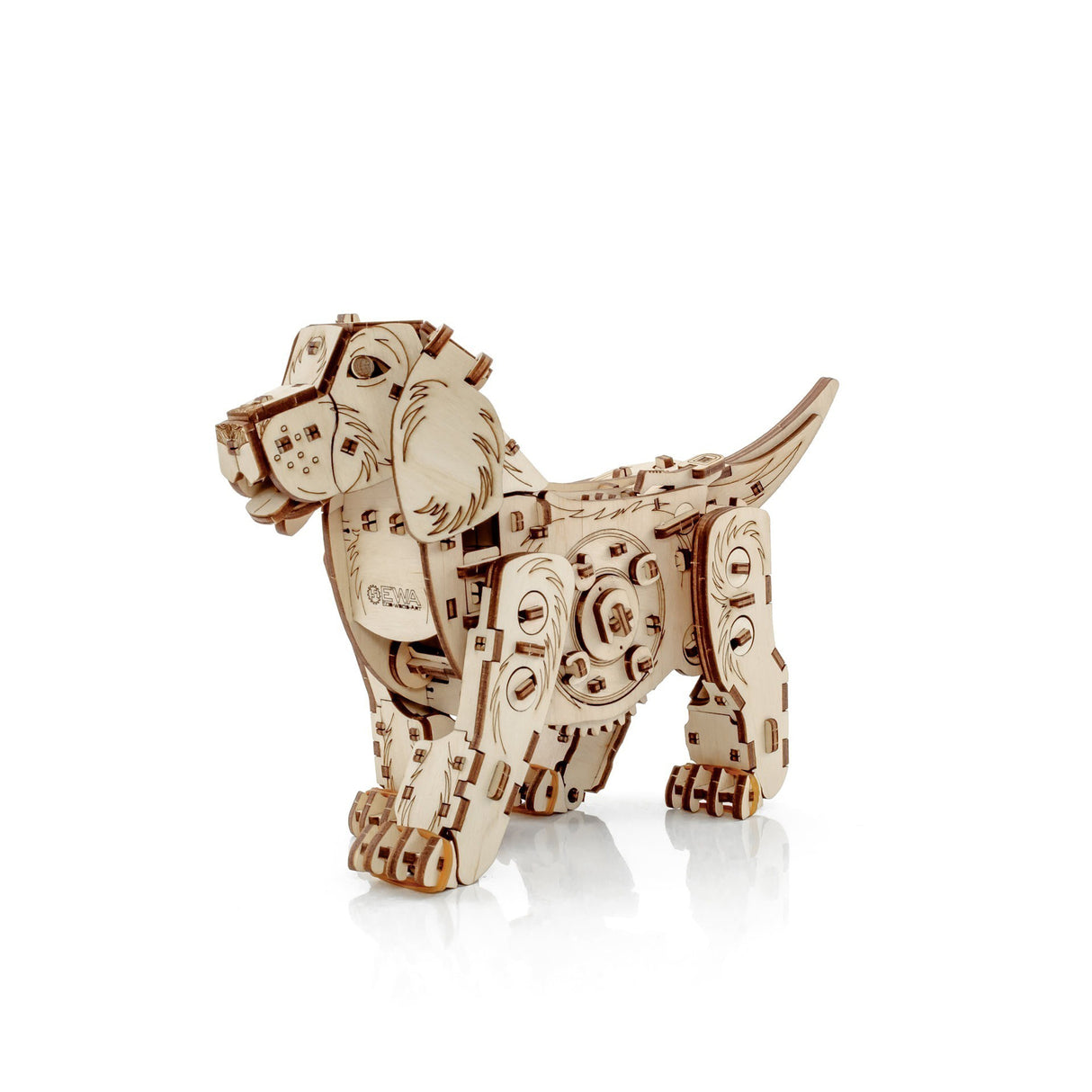 Hölzernes 3D-Puzzle eines Hundes mit sichtbaren Zahnrädern und Gelenken