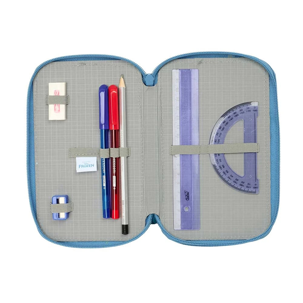 Offenes blaues Federmäppchen mit Stiften, Bleistift, Radiergummi, Lineal und Geodreieck