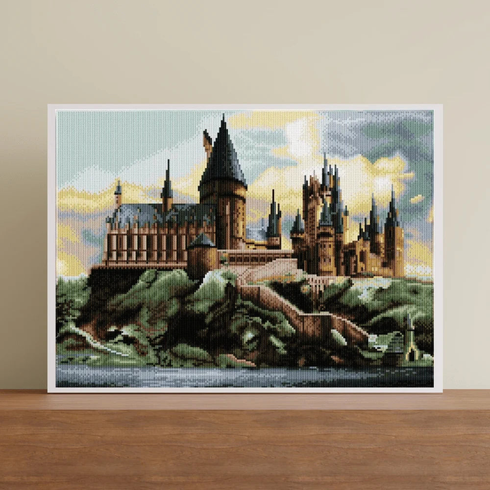 Harry Potter Schloss Hogwarts Diamond Painting fertig gerahmt als Wanddekoration im Wohnraum