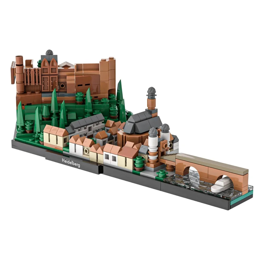 Lego-Modell der Stadt Heidelberg mit Schloss, Brücke und Gebäuden