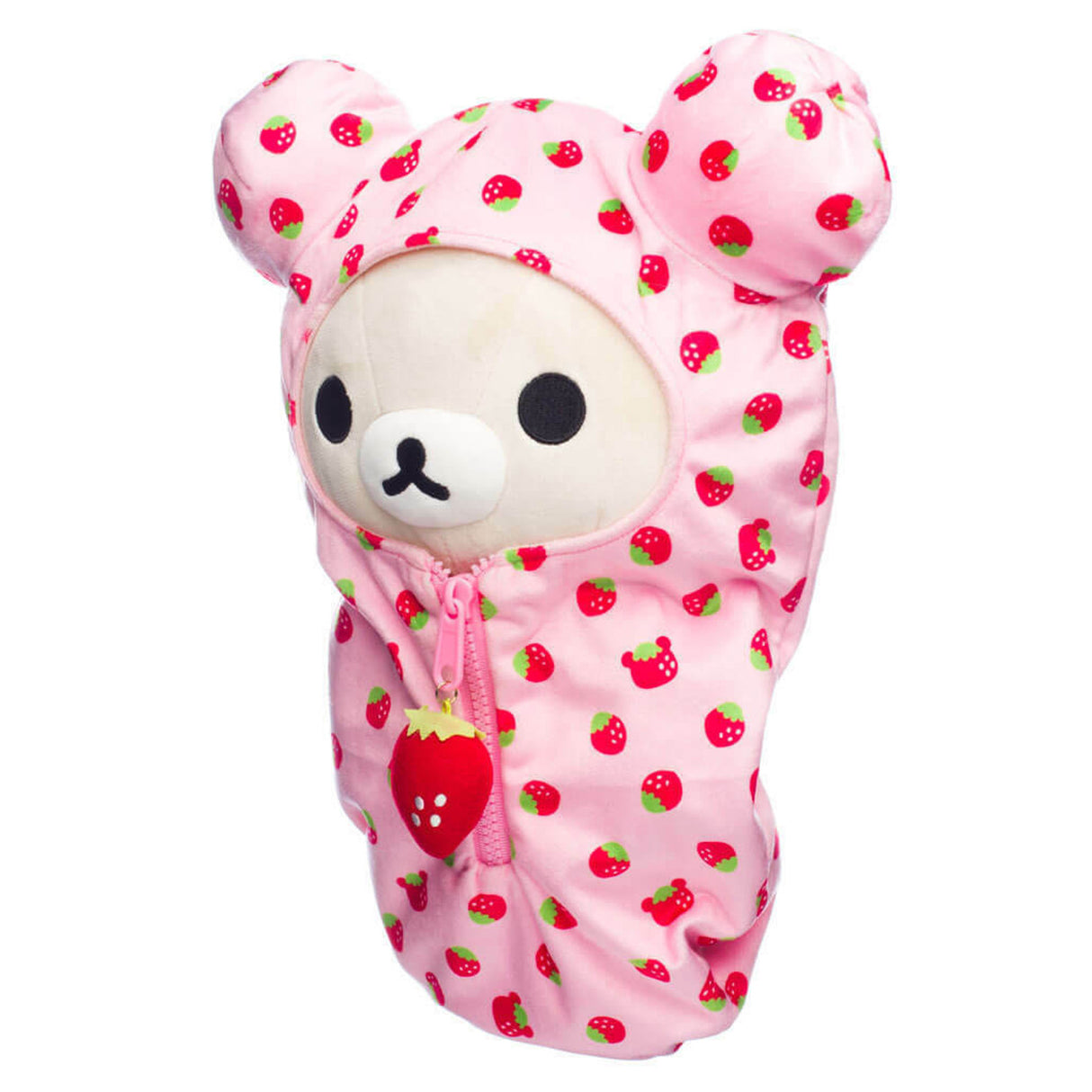 Rilakkuma Plüschfigur in einem rosa Erdbeer Schlafanzug mit Kapuze und Erdbeer Reißverschlussanhänger