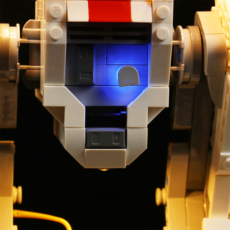 Beleuchtetes Cockpit eines Lego Roboters mit blauen LED Lichtern