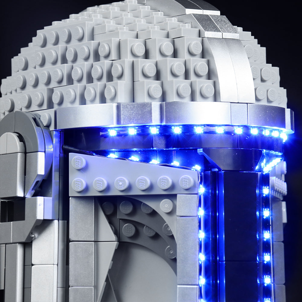 Grauer Lego Helm mit blauer LED Beleuchtung