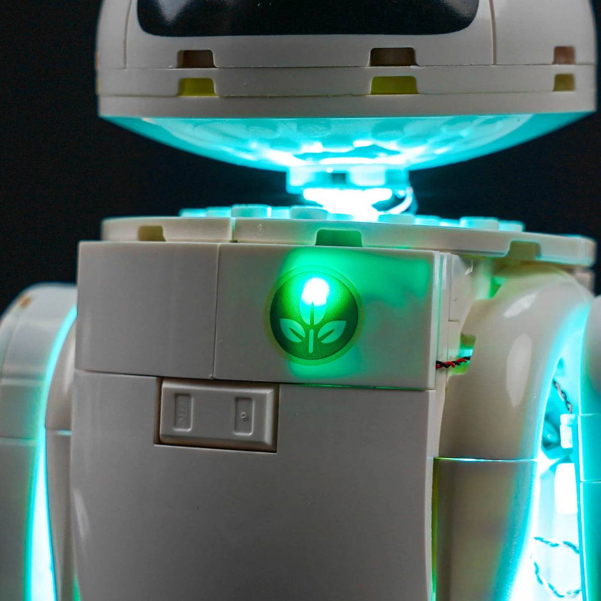 Ensemble de lumières LED pour LEGO Disney : WALL-E et EVE (43279)
