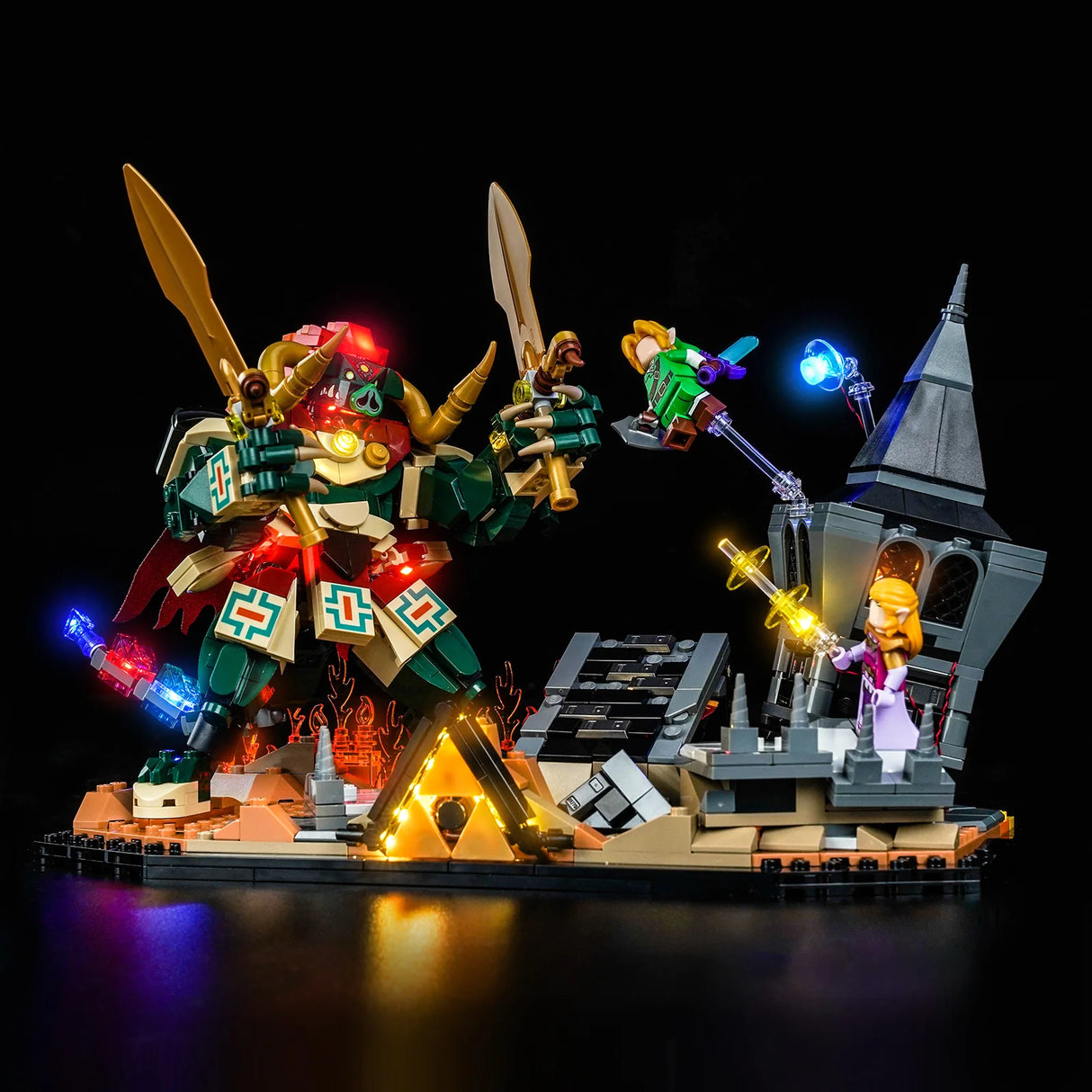 Lego-Set mit beleuchtetem Ganon, Link und Zelda in einer Kampfszene
