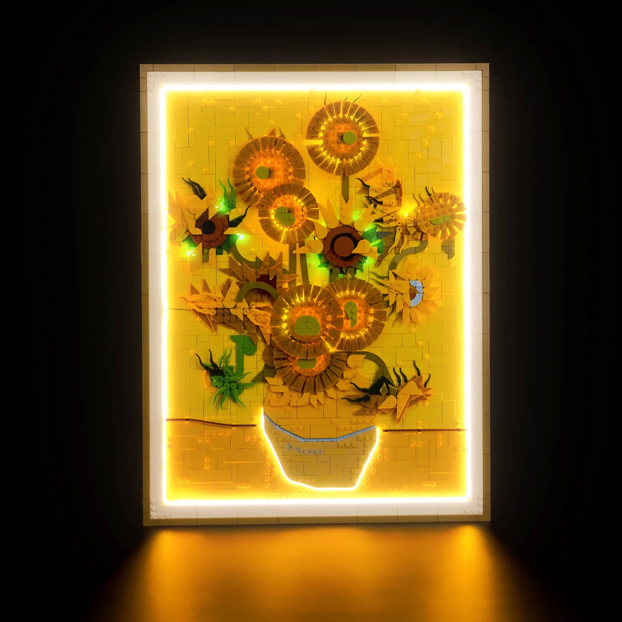 Lego-Nachbildung von Van Goghs Sonnenblumen mit leuchtendem Rahmen