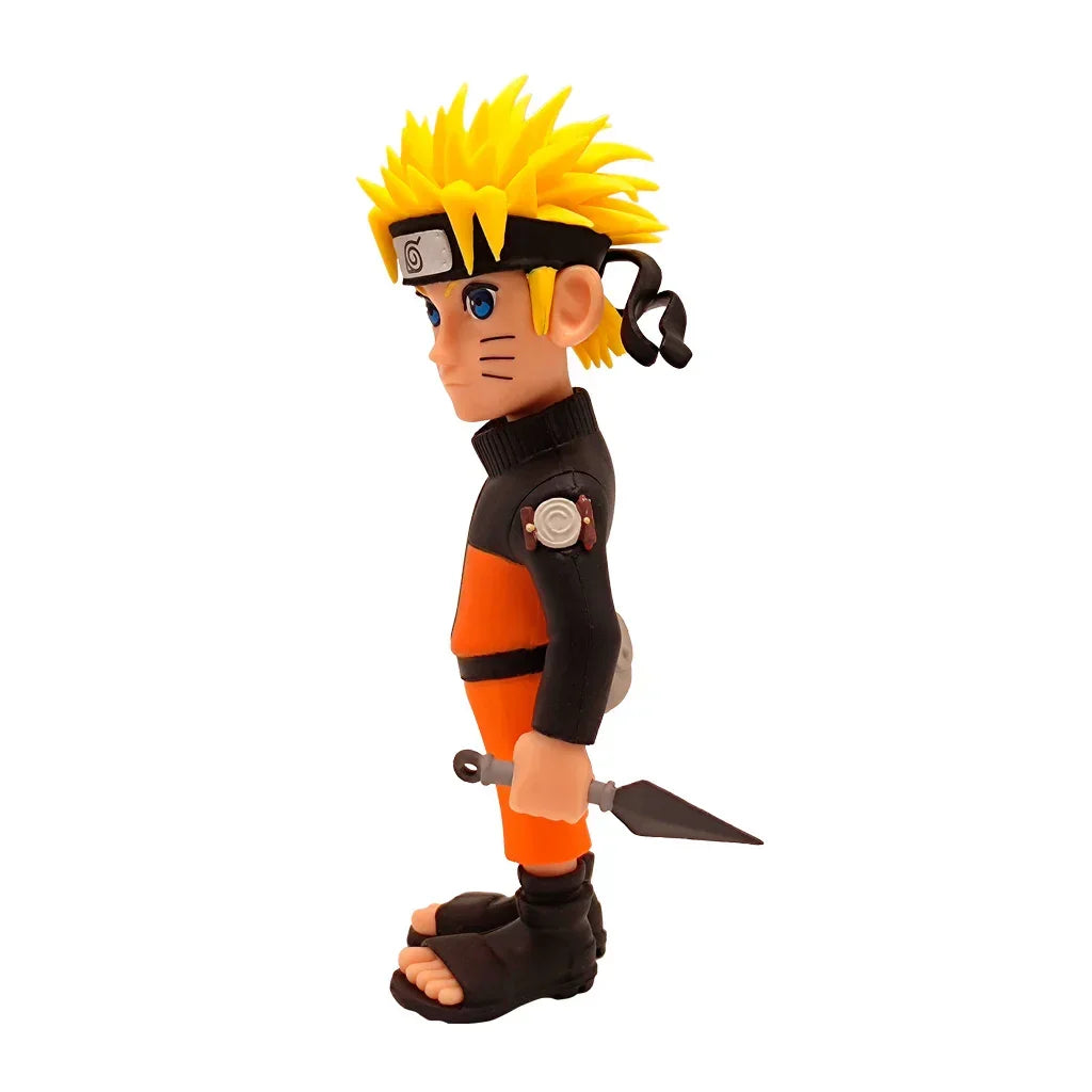 Naruto Uzumaki Actionfigur mit gelben Haaren und Kunai Waffe