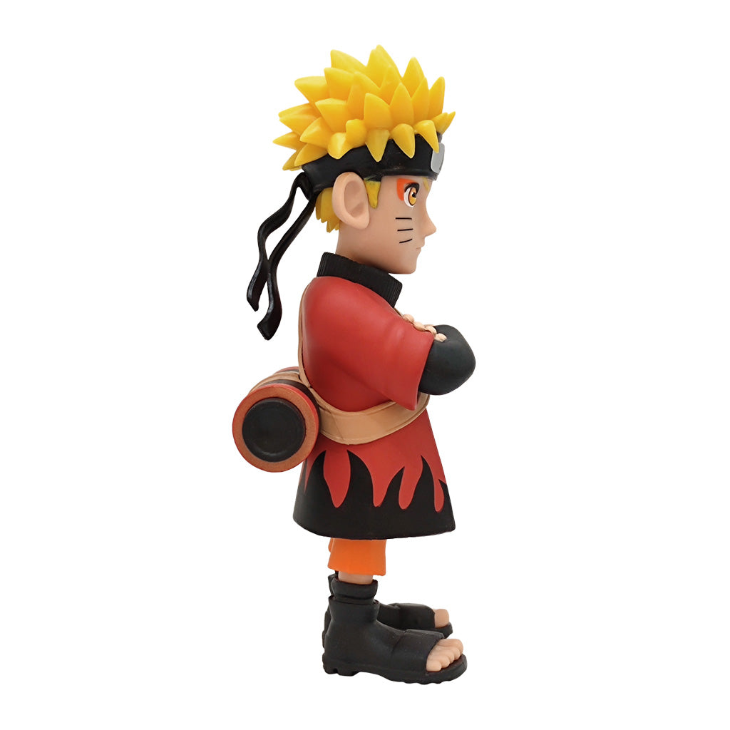 Naruto Uzumaki Sammelfigur in roter Jacke mit Stirnband von der Seite gesehen