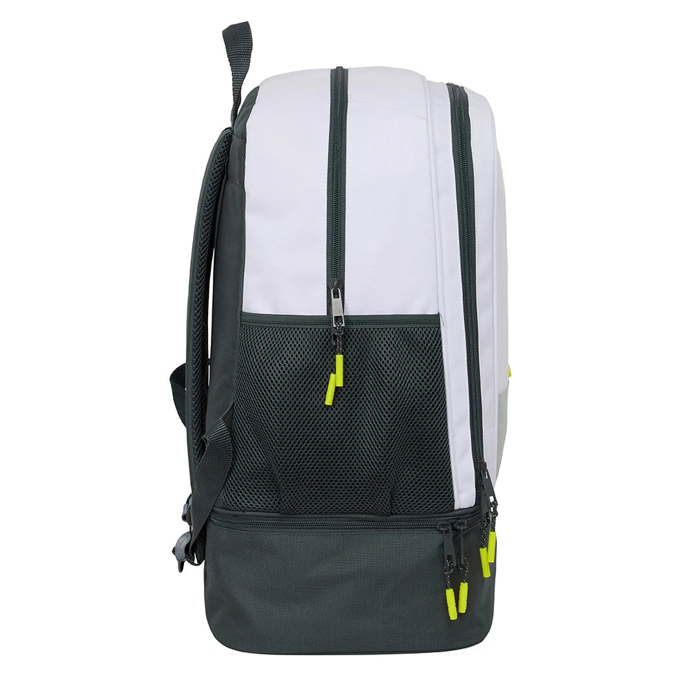 Grauer und weißer Rucksack mit neongelben Reißverschlüssen