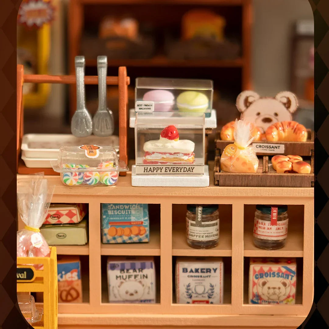 Miniatur Bäckerei Regal mit Gebäck und Lebensmitteln