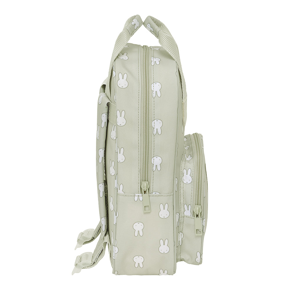 Grüner Rucksack mit Miffy-Hasenmuster und Reißverschlüssen