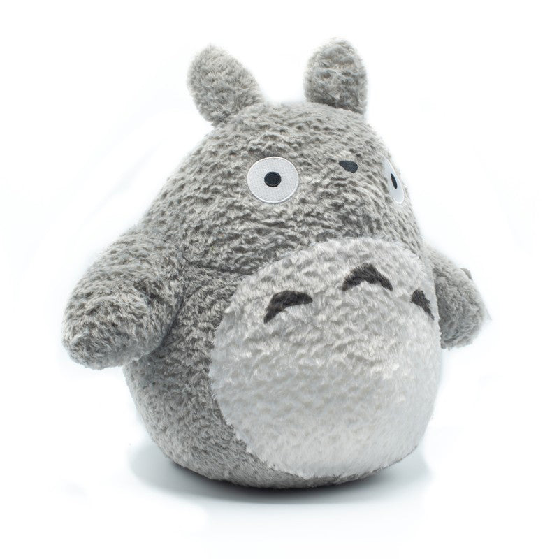 Graue Totoro Plüschfigur mit weißem Bauch und runden Augen