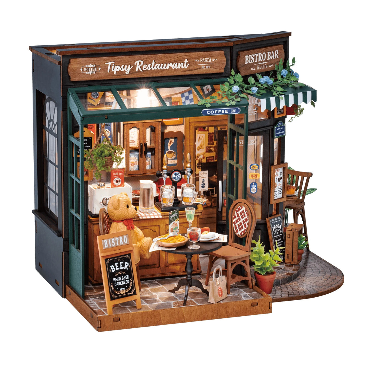 Miniatur-Modell eines Restaurants mit Bistro-Bar, Tischen, Stühlen und einem Teddybären