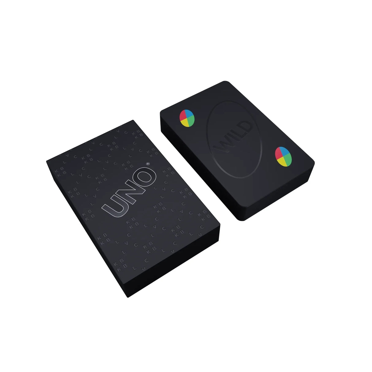Zwei schwarze UNO-Kartendecks mit farbigen Kreisen und dem Wort WILD auf einem Deck