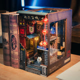 Lijiang Ancient Town - Book Nook