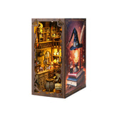 Die Hexenstube - Book Nook