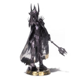 Der Herr der Ringe Sauron 3D Metall Modell Frontansicht mit Rüstung, Krone und Streitkolben auf goldenem Ring-Sockel