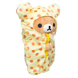 Rilakkuma dans un sac de couchage en forme de gland - peluche