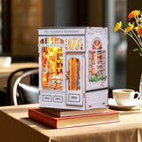 The Scholar's Bookstore - Book Nook